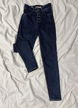 Levi's premium джинси
