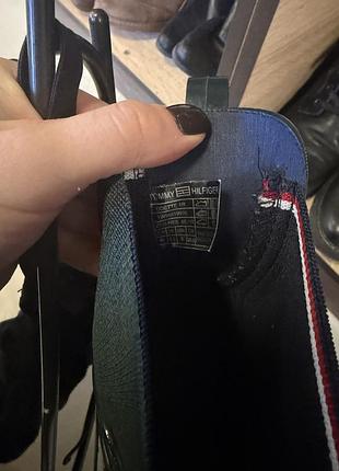 Продам tommy hilfiger