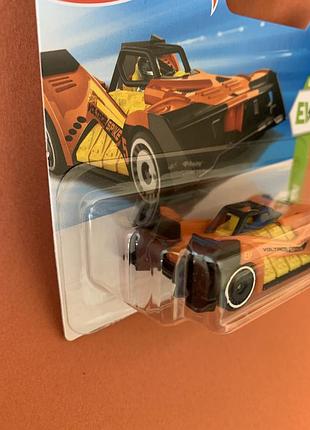 Машинка хот вілс voltage spike hot wheels 2026 4