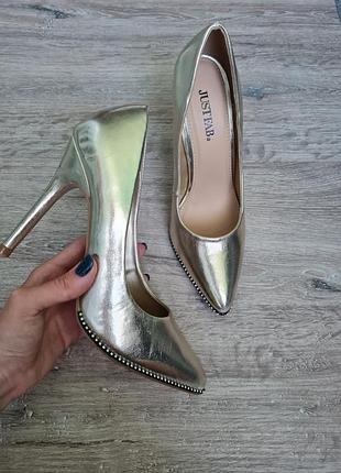 Туфлі човники блискучі шпильки каблук justfab