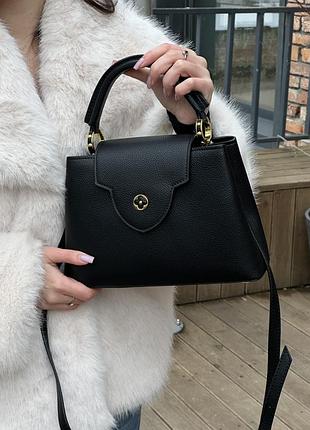 Сумка capucines bb black/gold 4