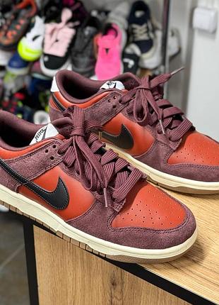 Кросівки nike dunk low retro se bordo