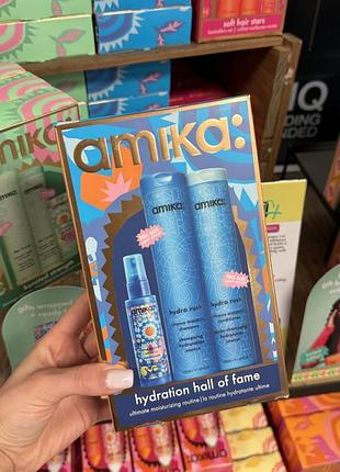 Жіночий подарунковий набір для волосся amika hydration set