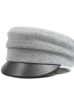 Женский клетчатый клетчатый fellicci vills cashmere бордовый с черным козырьком світло-сірий