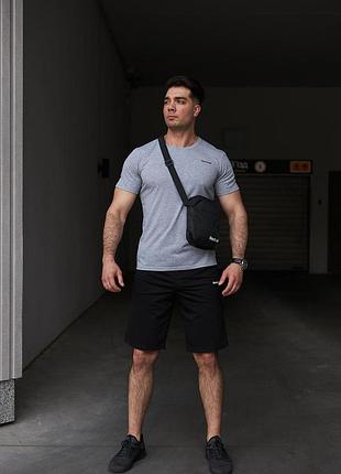 Комплект мужской reebok: футболка серая + шорты черные + борсетка черная