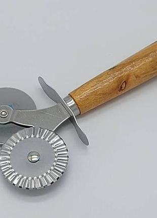 Нож для пиццы и теста двойной с деревянной ручкой колесо кулинарное для нарезки теста и чабуреков l 20 cm