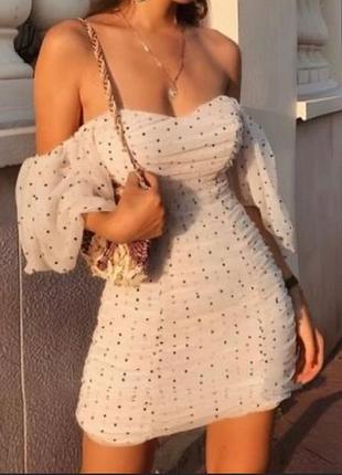 Платье zara в размере s надевало один раз