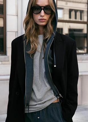Оверсайз жіночий чорний двобортний блейзер zara new