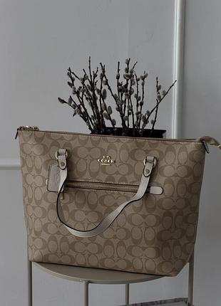 Городской шопер coach для женщины брендовая сумка на плечо для девушки коуч женский кожаный шопер молочный