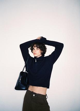 Трикотажний светр жіночий темно-синій  із текстурованою в'язкою zara new