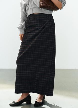 Клетчатая юбка темная средней длины zara new