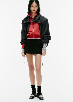 Куртка женская черная с подплечниками в полоску zara new