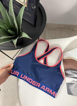 Топ від under armour