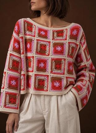 Ажурний джемпер з мотивами granny square