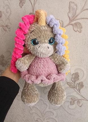 Единорожка из плюша
