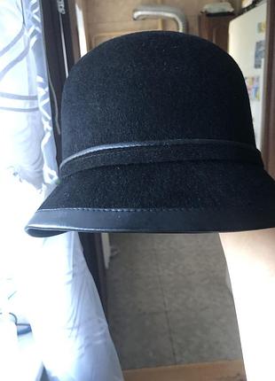 Шляпа осеняя