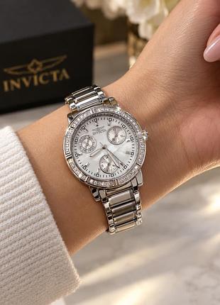 Часы invicta с бриллиантами