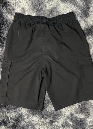 Шорти бренду under armour, оригінал, розмір s 5