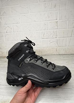 Крутые зимние теплые ботинки lowa renegade warm gtx mid gore-tex