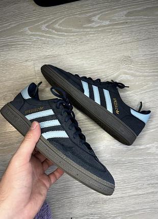 Кросівки чоловічі adidas handball spezial темно-сині з білими смугами, розмір 43.5 28см