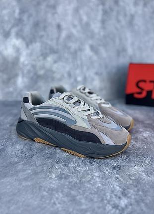 Кросівки чоловічі stilli yeezy boost 700 бежеві
