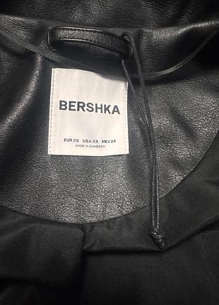 Жіноча куртка bershka 3