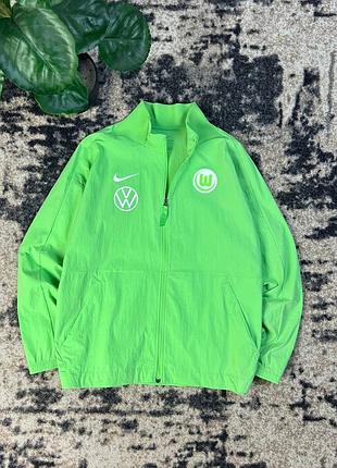 Вітровка nike wolfsburg