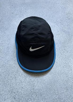 Легка кепка nike daybreak dri-fit 5-panel