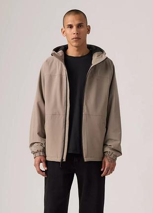 Чоловіча куртка levi's з капюшоном