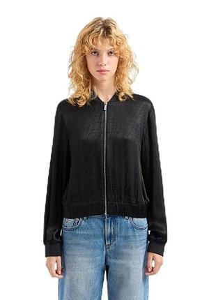 Женский легкий бомбер armani exchange с логотипом