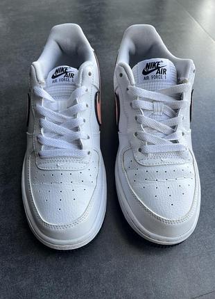 Кросівки жіночі nike air force one 4