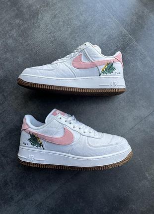 Кросівки жіночі nike air force one