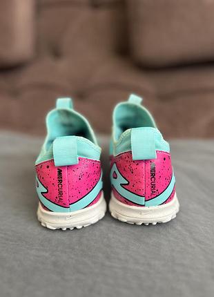 Сороконіжки, копи nike 6
