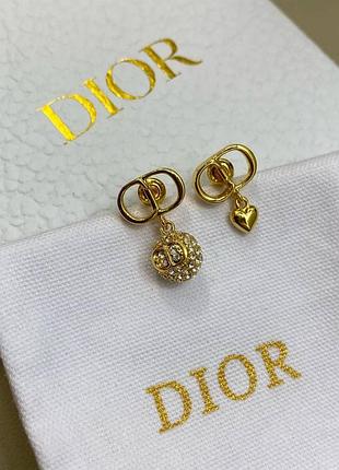 Сережки d-- 2