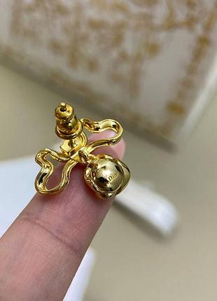 Сережки d-- 9
