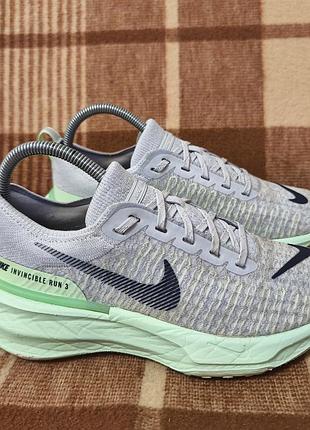 Женские кроссовки nike invincible 3
