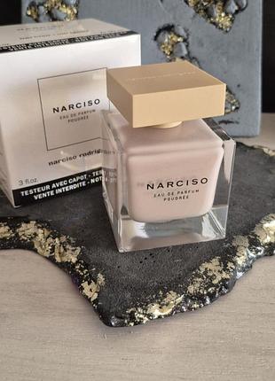 Narciso rodriguez poudree 3