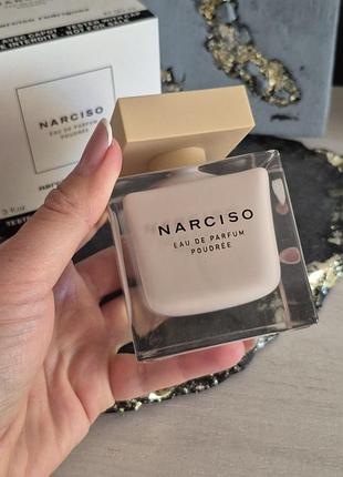 Narciso rodriguez poudree 4