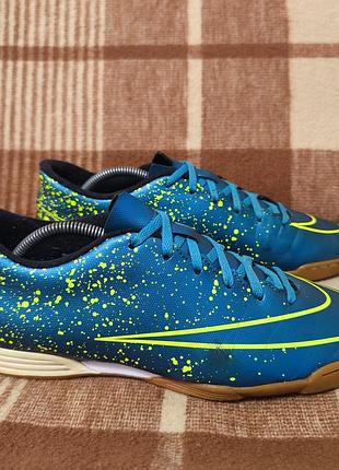 Мужская футбольная обувь футзалки залки nike mercurial