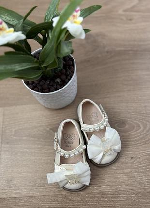 Туфельки для дівчинки 12,5 см 9