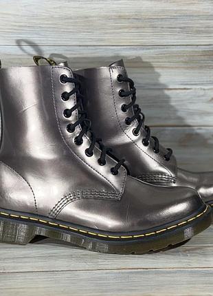 Dr. martens 1460 pascal metallic silver оригинальные ботинки