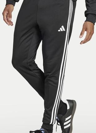 Спортивні чоловічі штани adidas, s