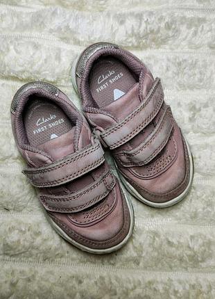 Кросівки для дівчаток clarks рожеві