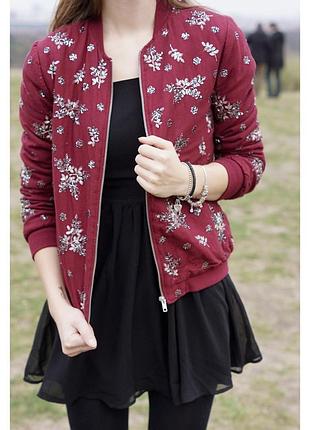 Бомбер с вышивкой zara , р.м