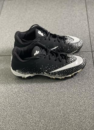 Бутси дитячі nike чорно-білі, довжина устілки 24 см