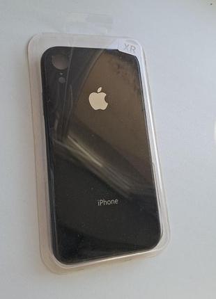 Чорний силіконовий чохол на iphone xr