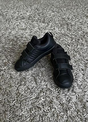 Кросівки кеди adidas 34 розміру