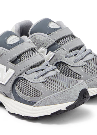 Замшеві кросівки new balance 2002, оригінал, р-р 33, устілка 20,5 см