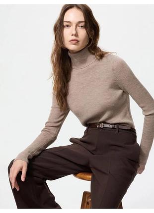 Шерстяной гольф uniqlo