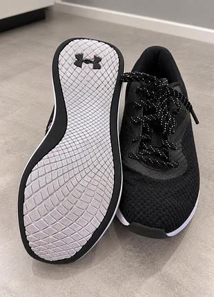 Кросівка under armour чорні 3